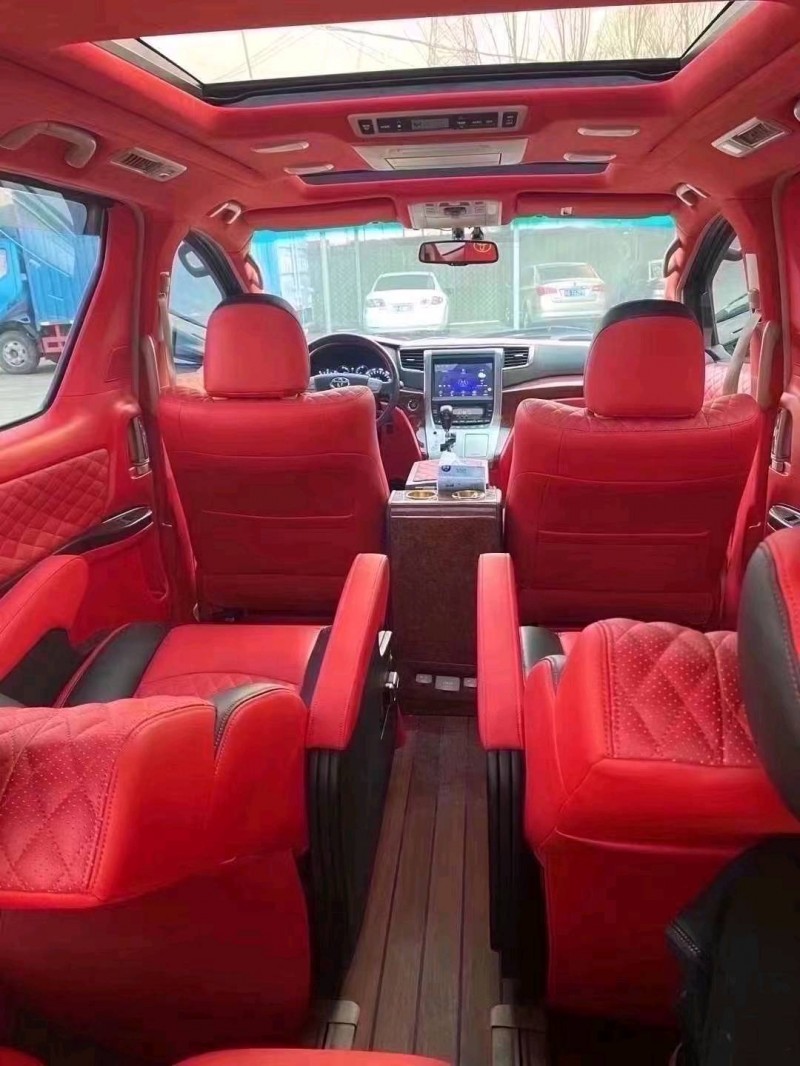 济宁14年丰田埃尔法6