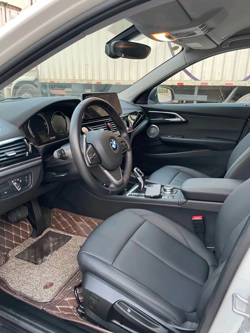 东莞22年宝马1系6