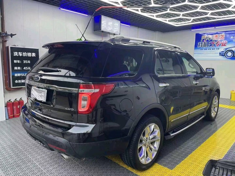 邯郸13年福特探险者6