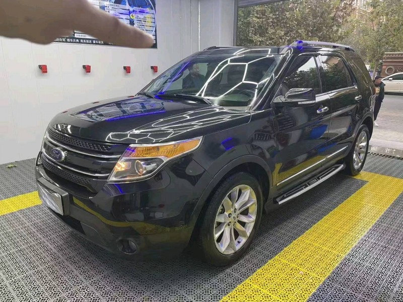 邯郸13年福特探险者4