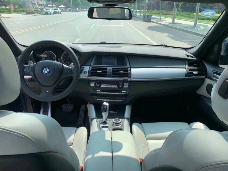 潍坊11年宝马X5 M5