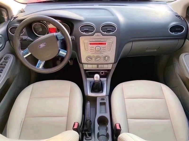 邯郸12年福特福克斯2