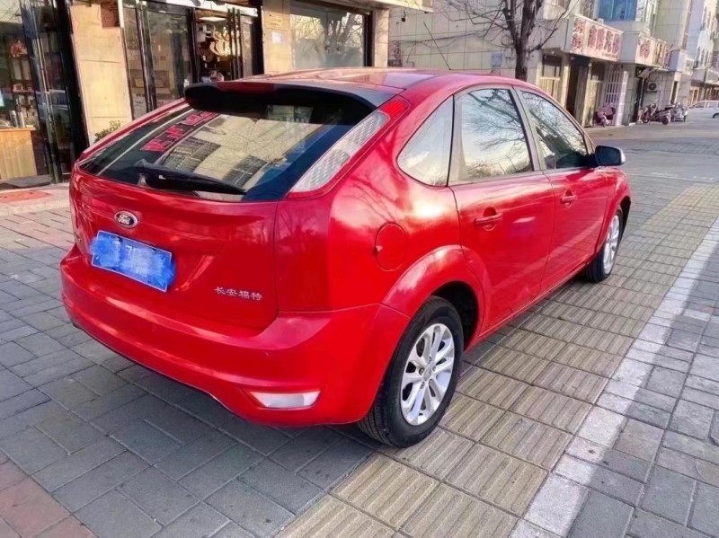 邯郸12年福特福克斯7