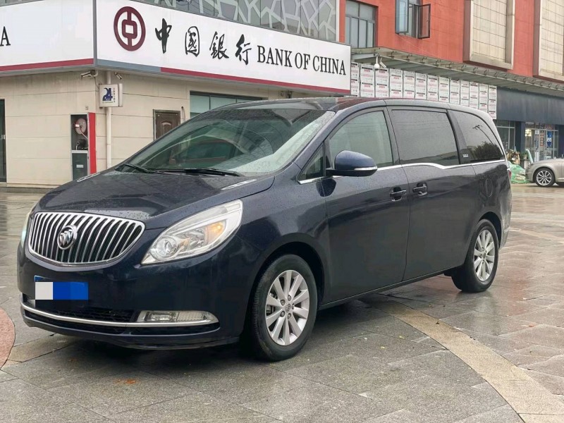 青岛13年别克GL82