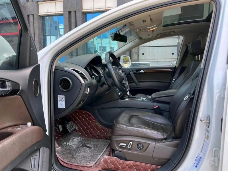 东莞16年奥迪Q77