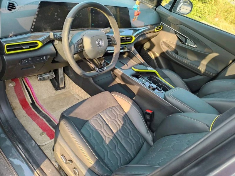 徐州22年长安汽车UNI-T7