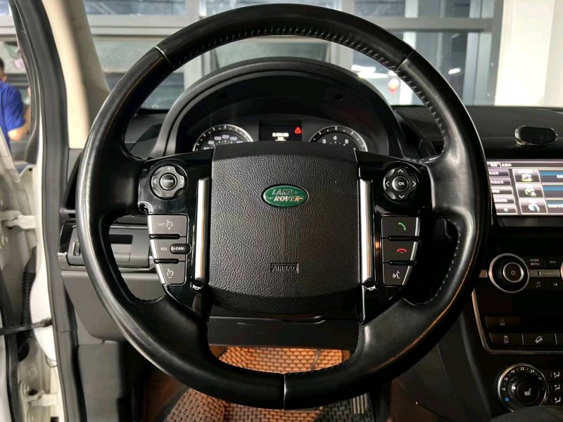 东莞14年路虎神行者5