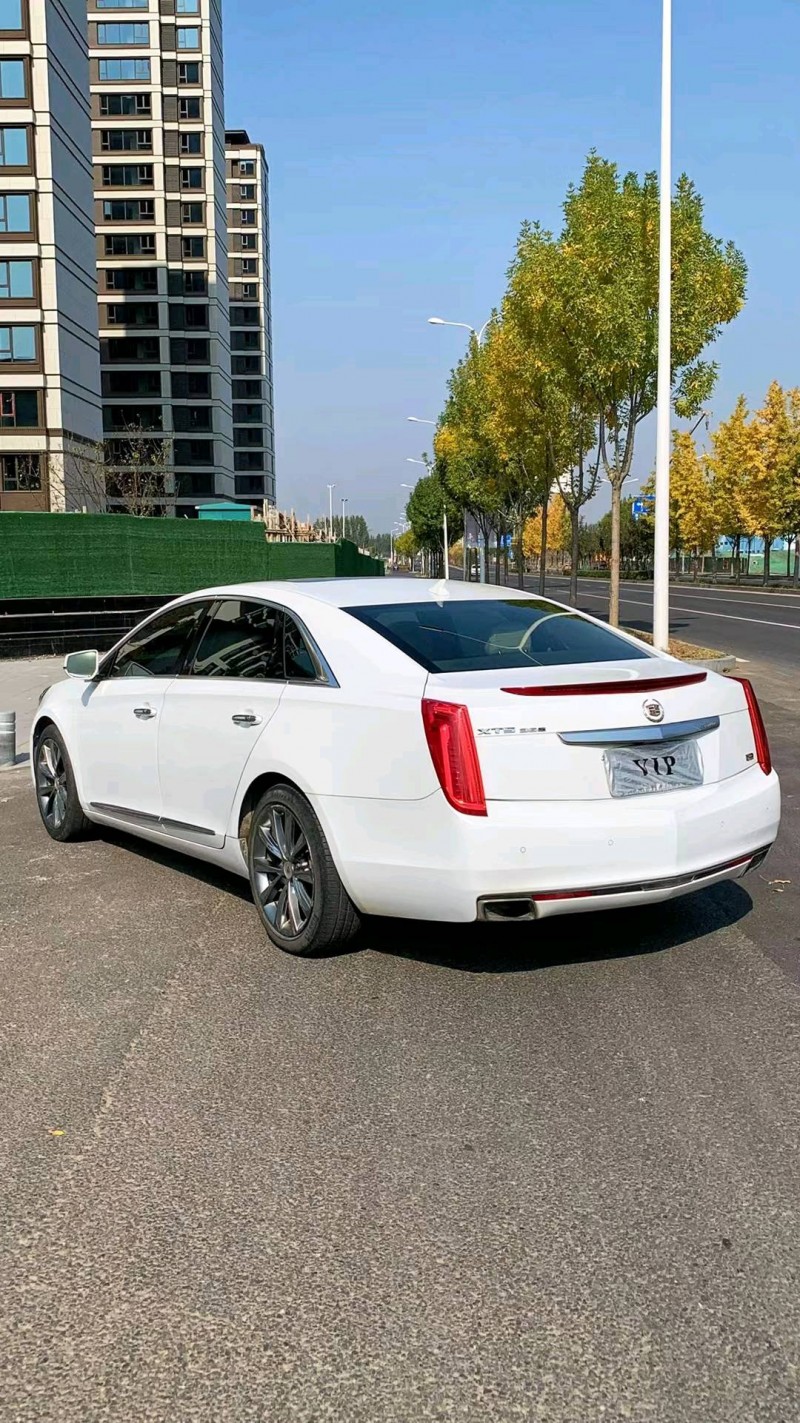 廊坊13年凱迪拉克XTS8