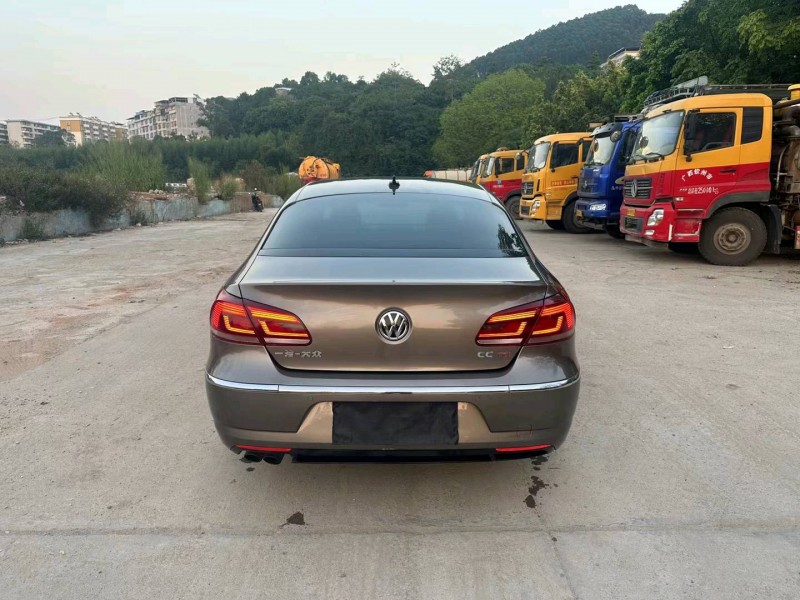 南宁13年大众CC9