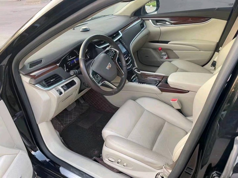 济南17年凯迪拉克XTS3