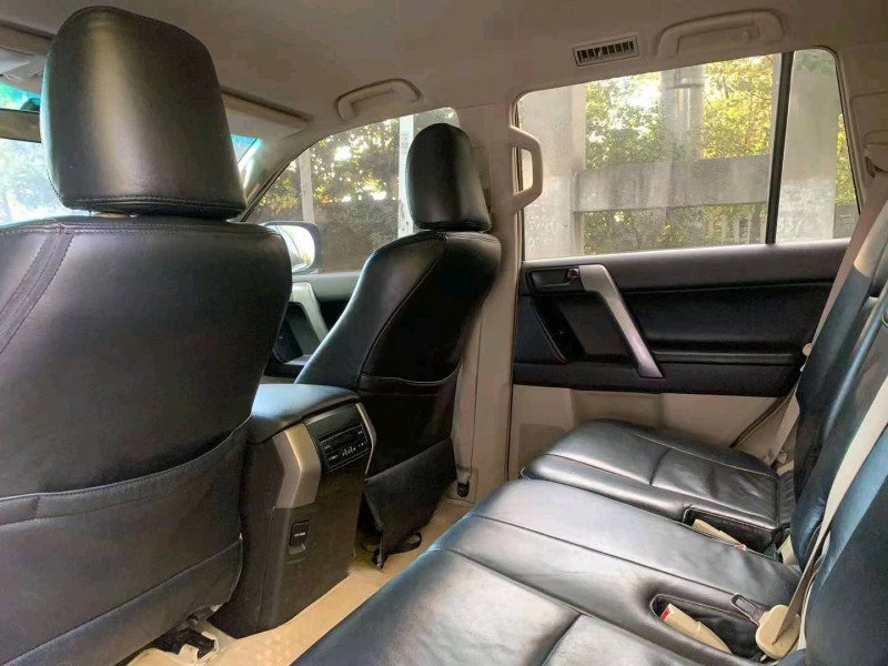 徐州13年丰田普拉多11