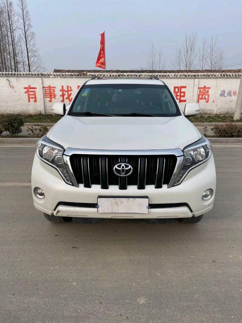 徐州17年丰田普拉多9