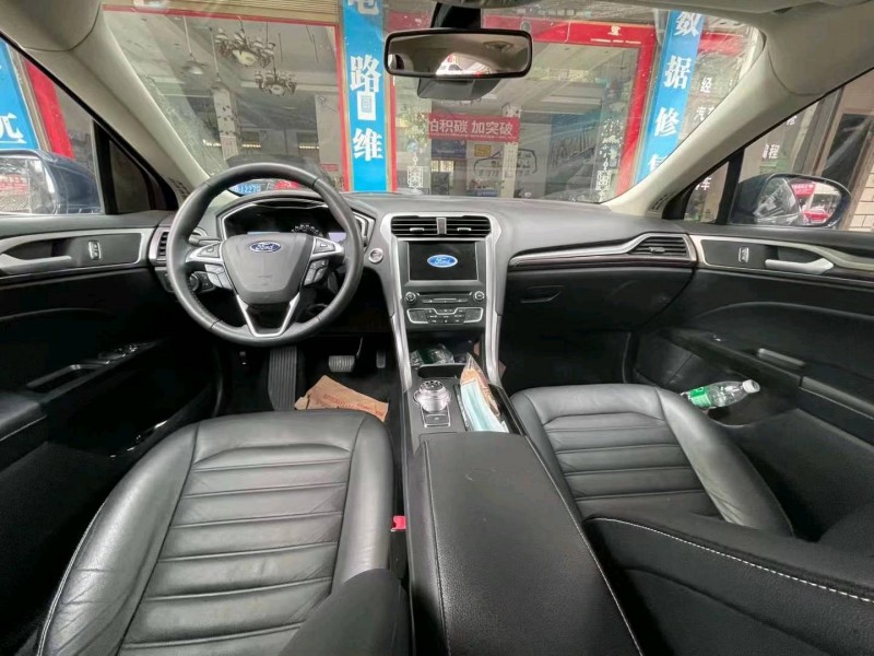 重庆17年福特蒙迪欧3