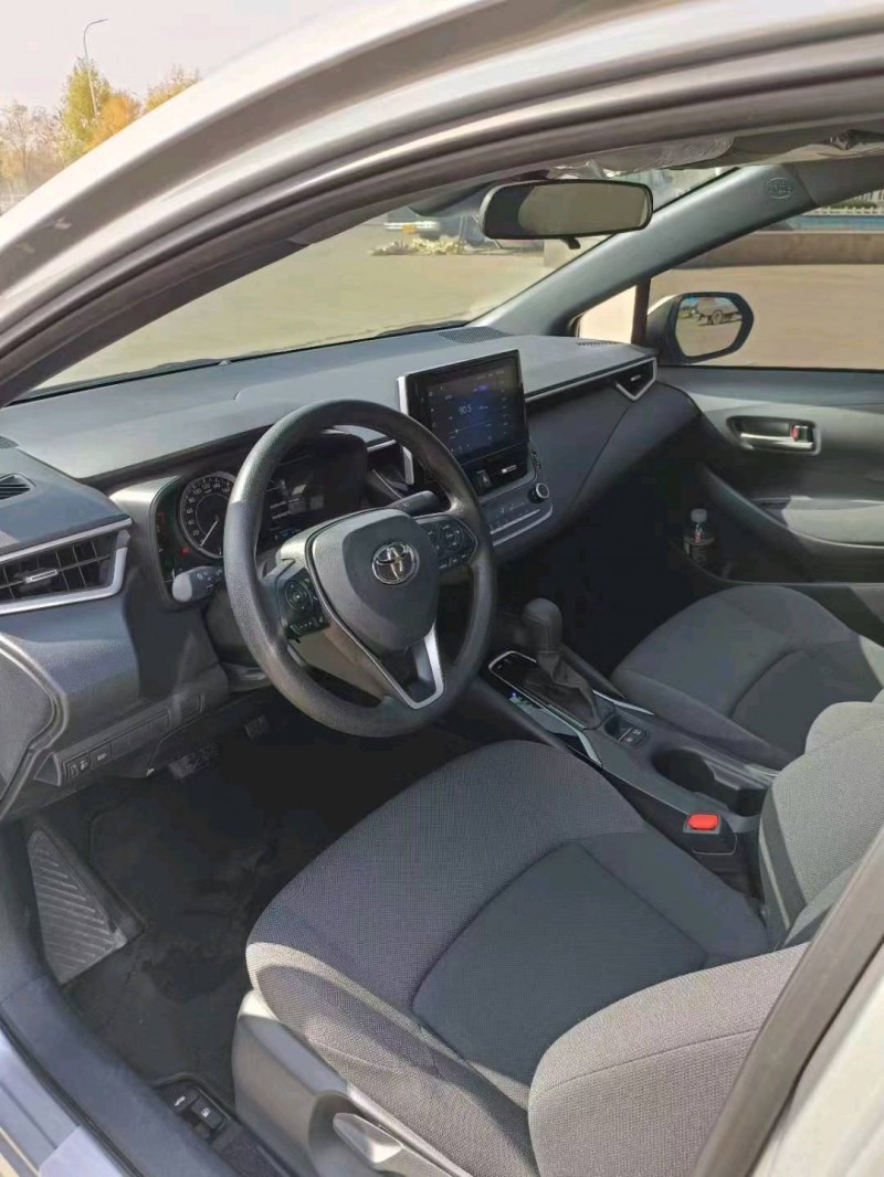 邯郸22年丰田雷凌8