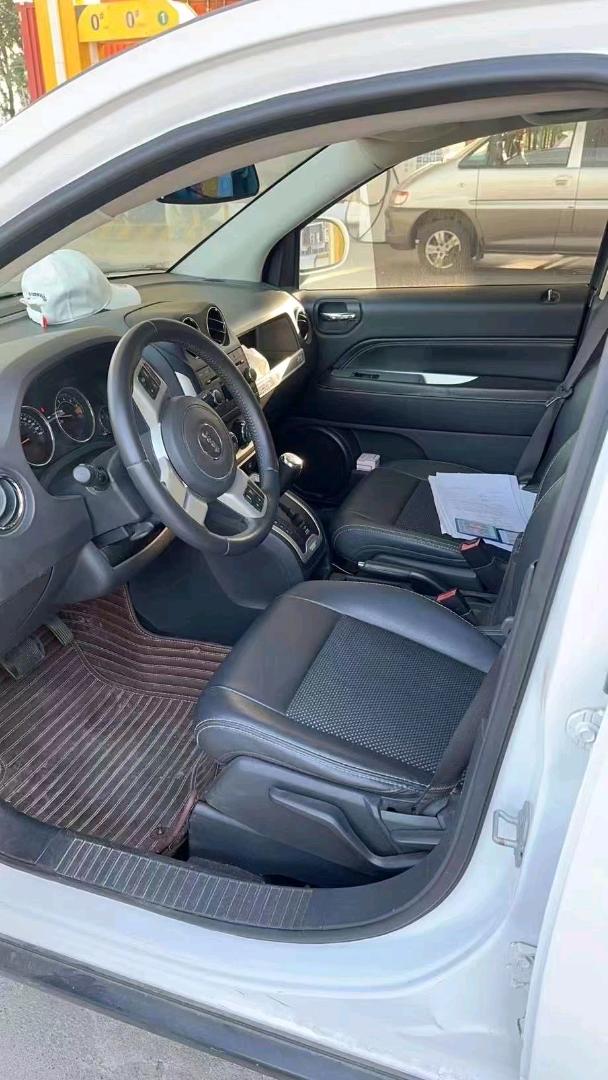 枣庄15年Jeep指南者6