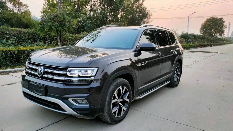 邯郸17年大众途昂5