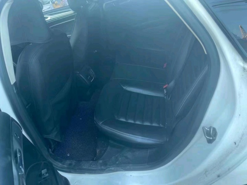 北京17年福特蒙迪欧5