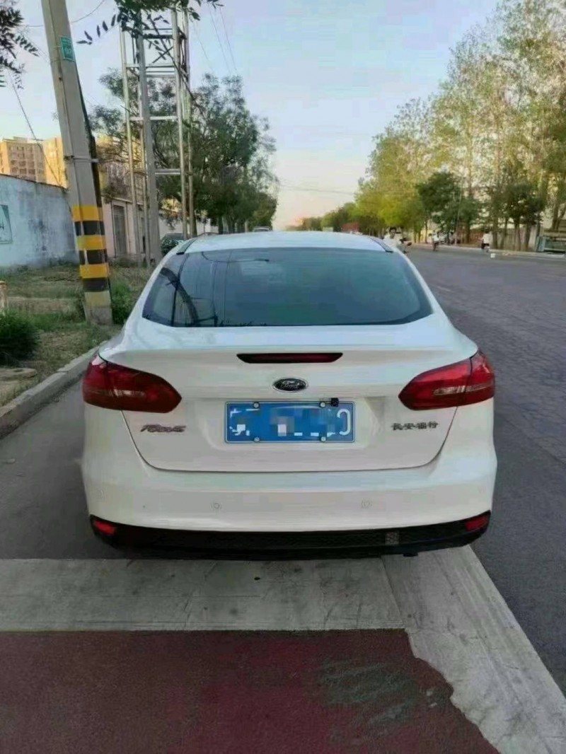 北京16年福特福克斯9