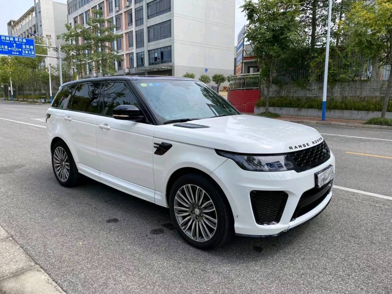 南宁14年路虎揽胜运动2