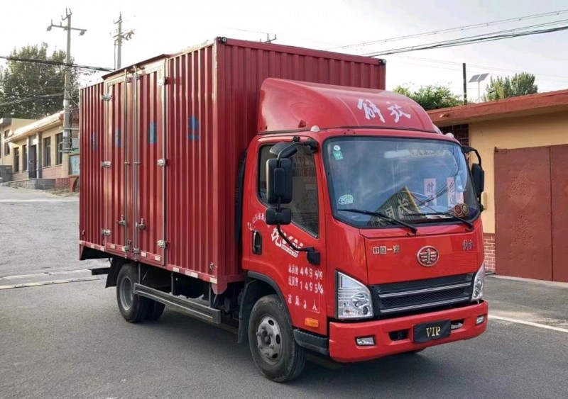 青岛22年解放解放卡车2