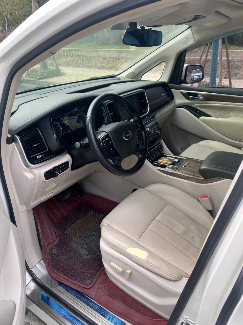 淮南18年传祺M82