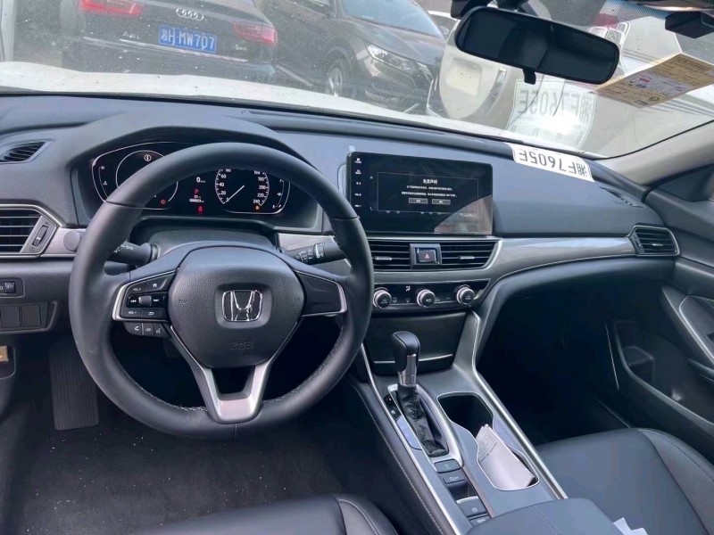 邵阳22年本田雅阁3