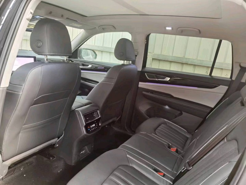 邯郸22年大众途昂6