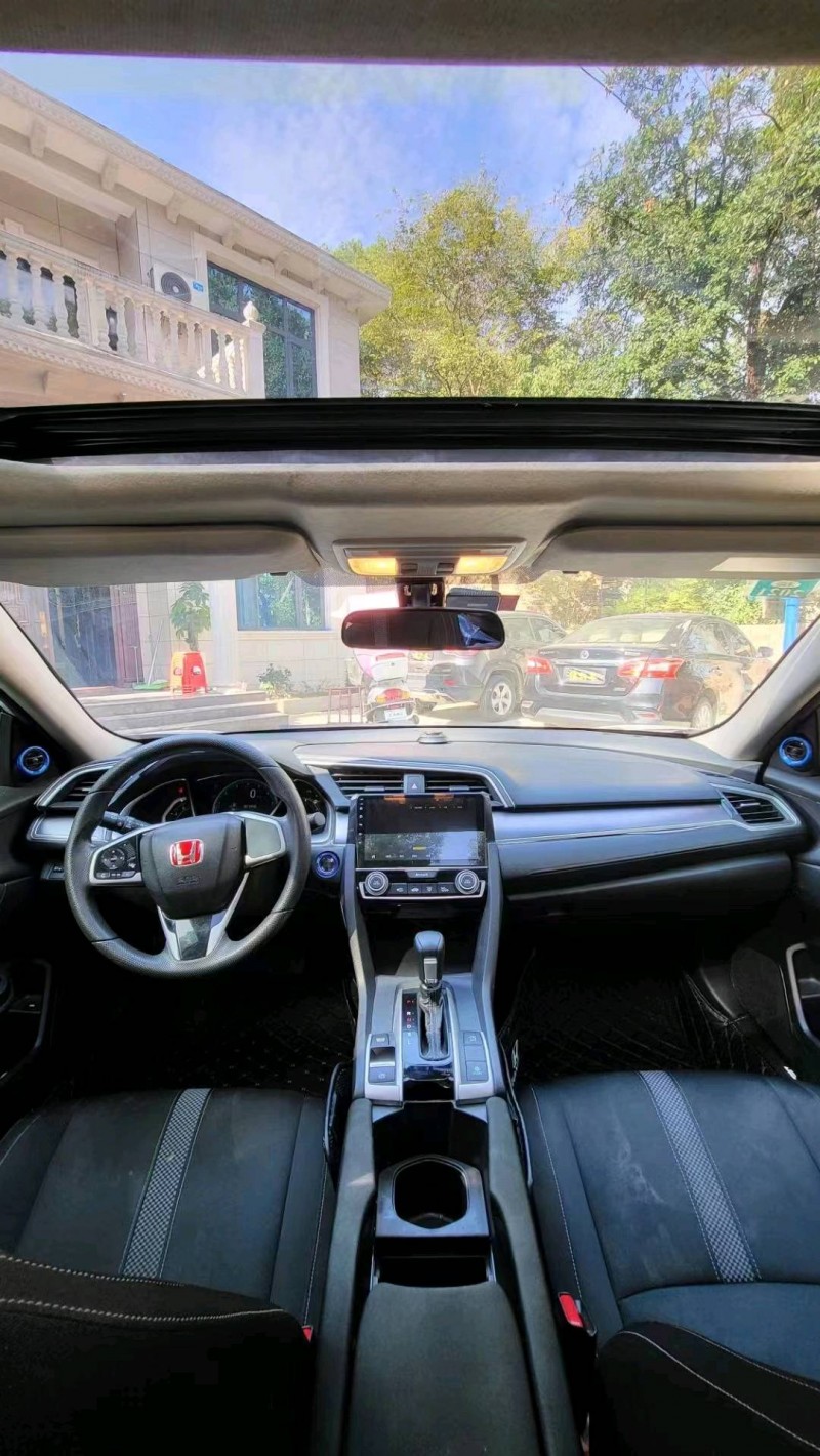 宜春17年本田思域4