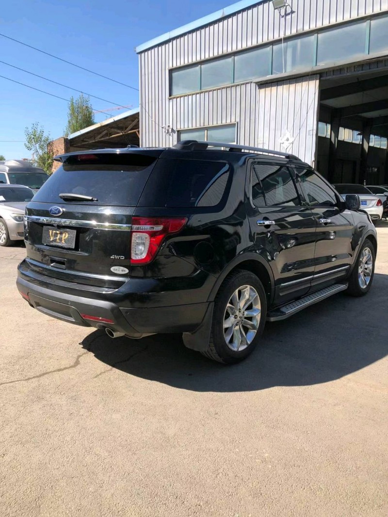 沈阳15年福特探险者5