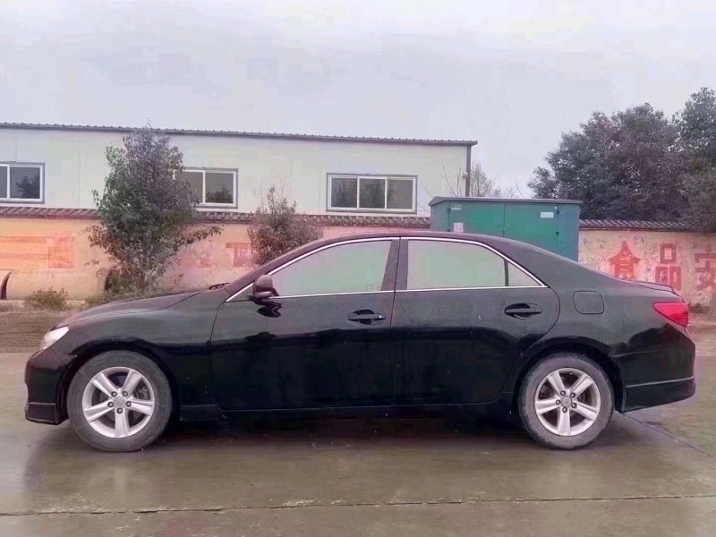 北京12年丰田锐志4