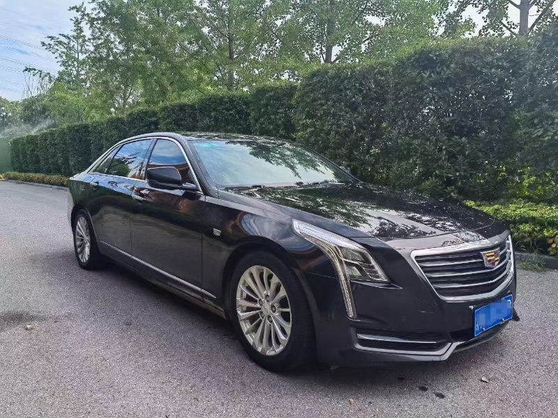 徐州16年凯迪拉克CT65