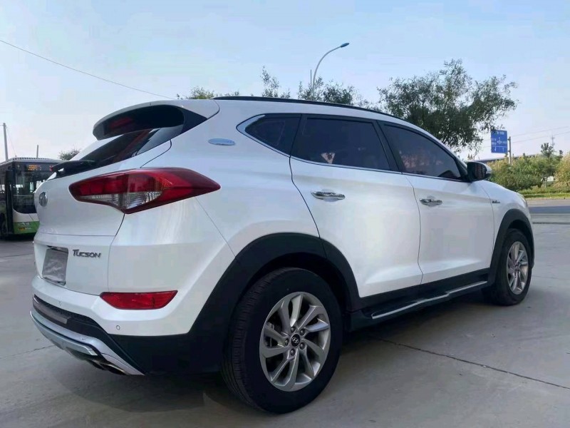 邯郸18年现代途胜3