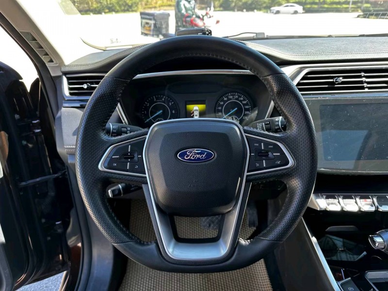 沈阳20年福特领界4