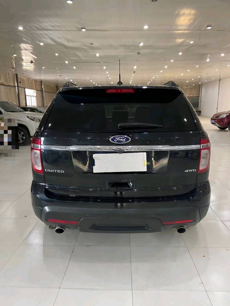 北京14年福特探险者8