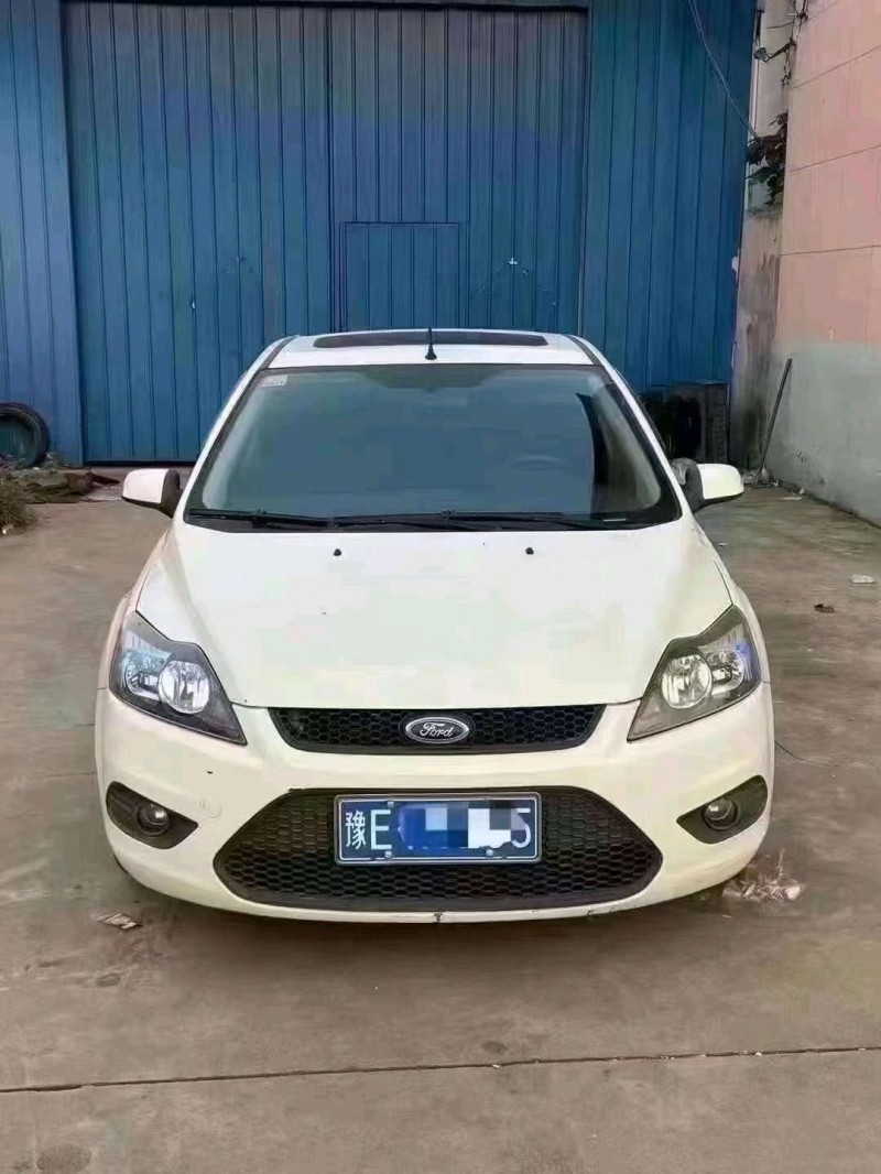 北京15年福特福克斯1