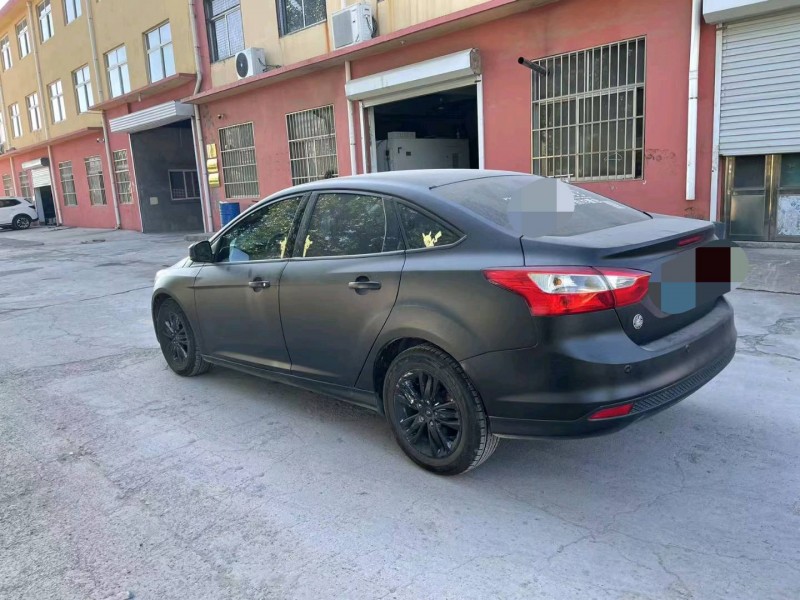 青岛15年福特福克斯4