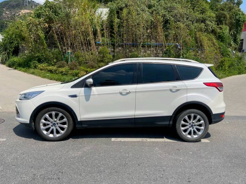 广州13年福特翼虎6