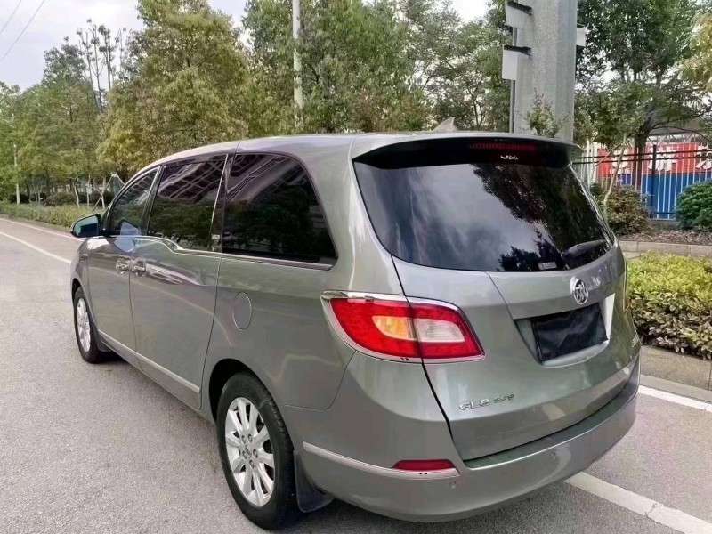 宜春12年别克GL86