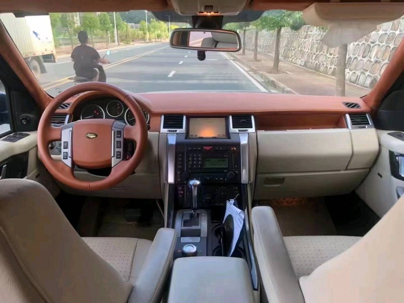 广州09年路虎揽胜运动5