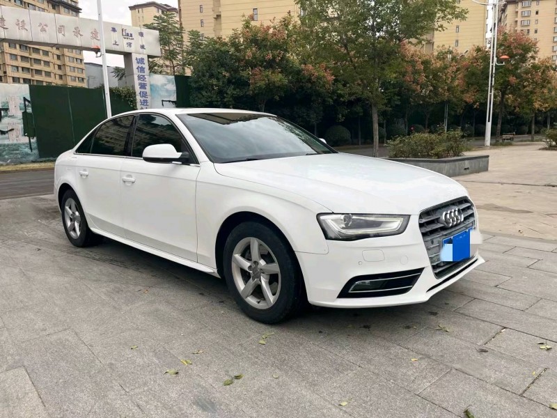 济宁15年奥迪A4L8