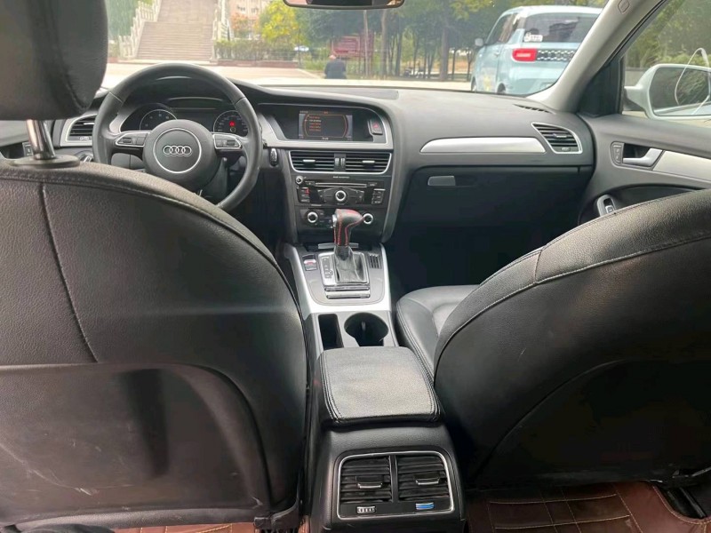 济宁15年奥迪A4L4