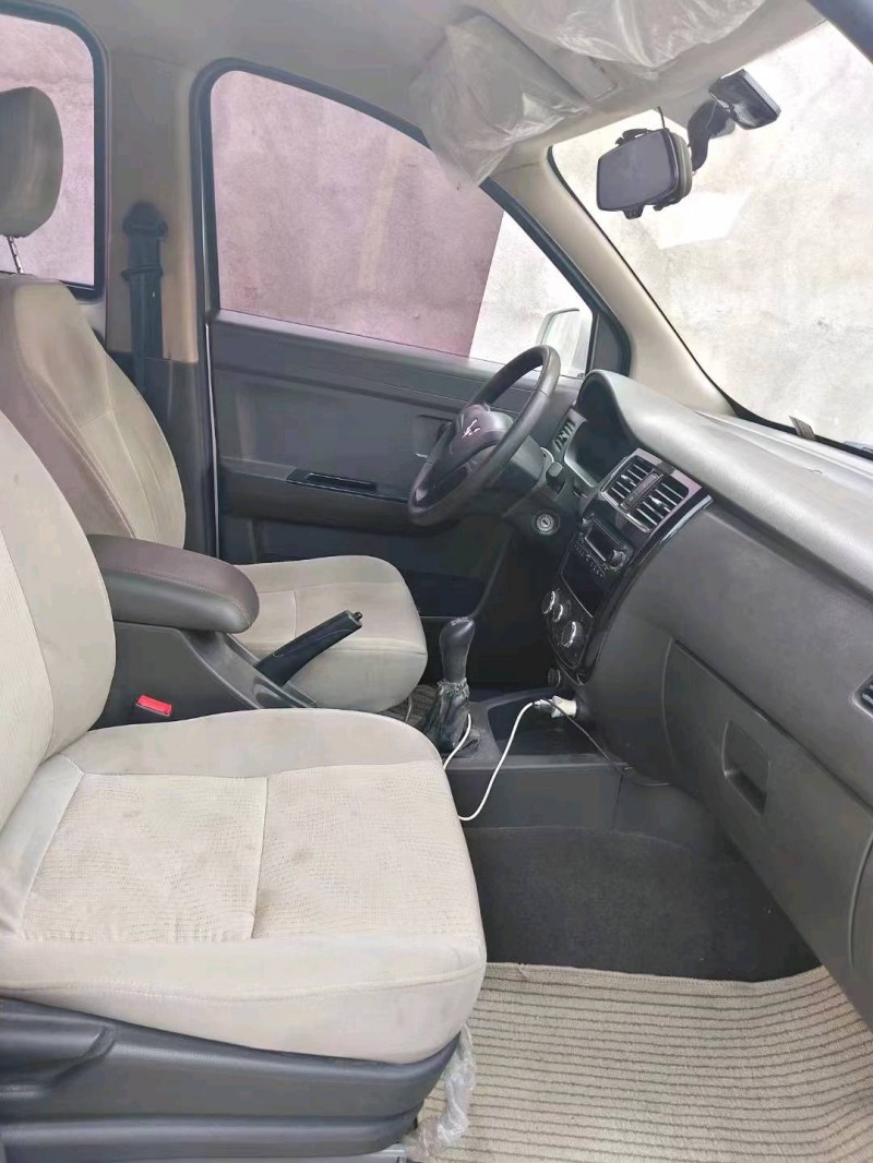 邯郸19年五菱汽车荣光V4