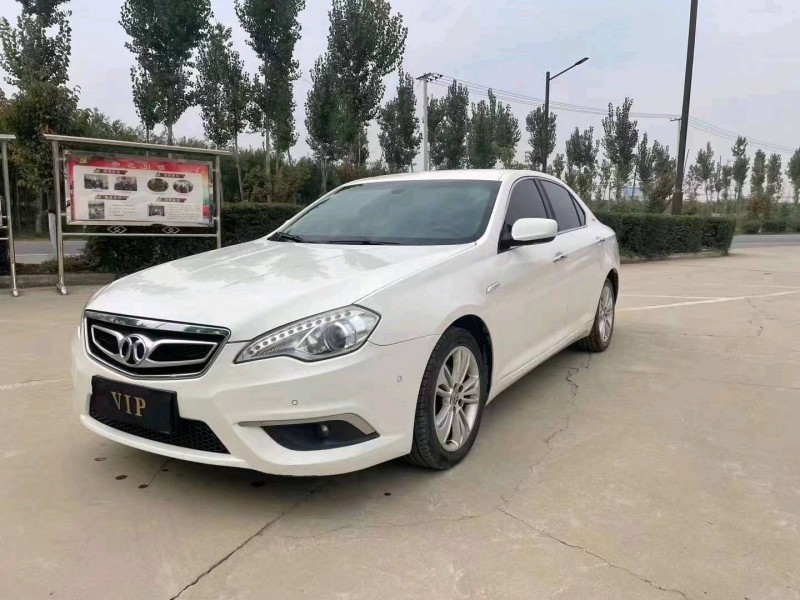 邯郸15年北汽绅宝D702