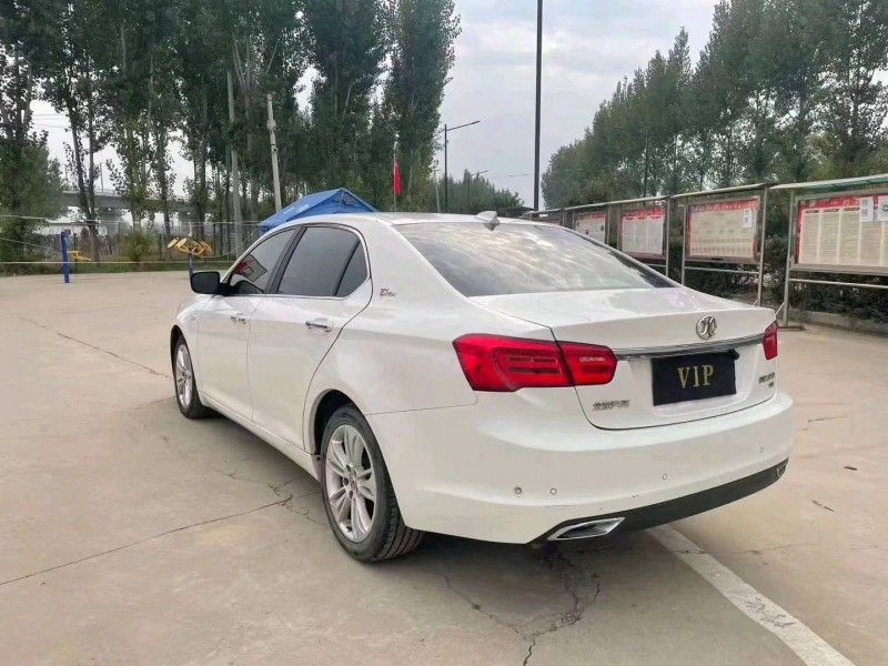 邯郸15年北汽绅宝D703