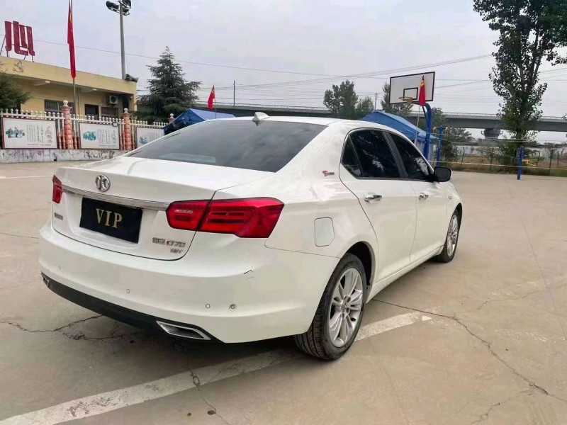 邯郸15年北汽绅宝D708