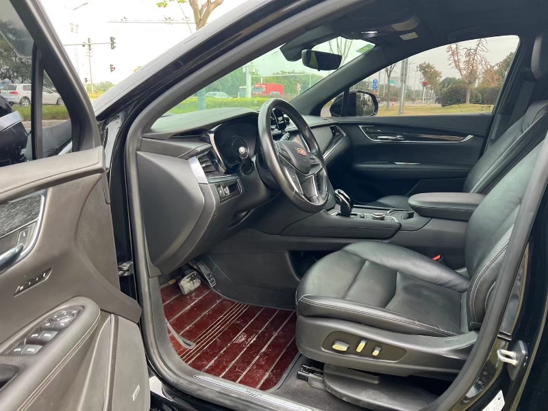 徐州20年凯迪拉克XT55