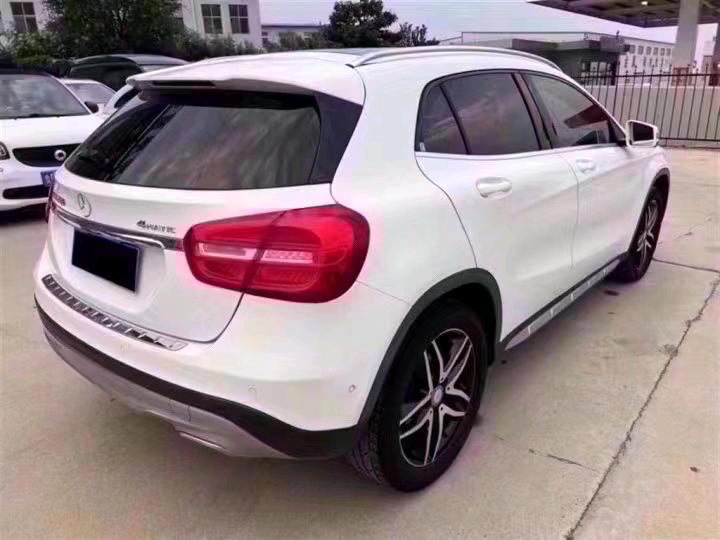 宜昌17年奔馳CLA7