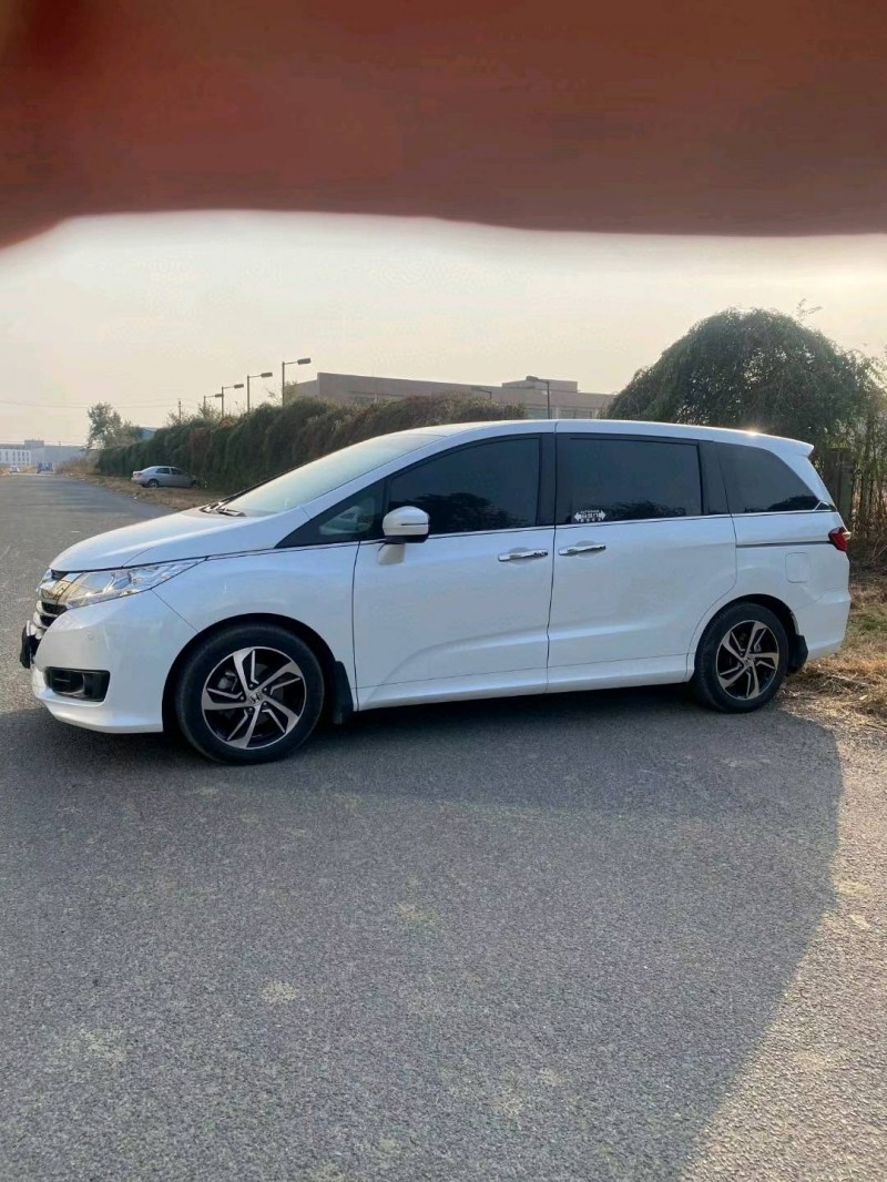 沈阳17年本田奥德赛3