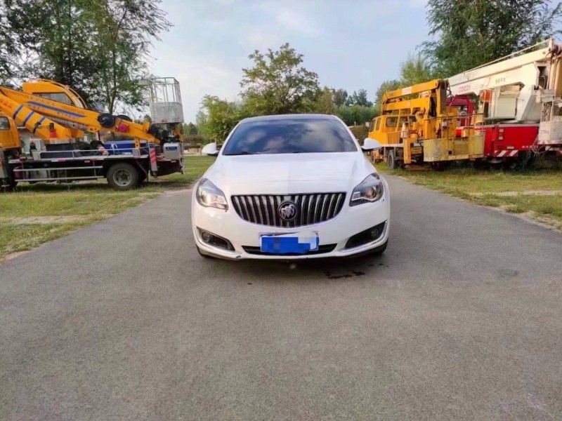 北京16年别克君威3