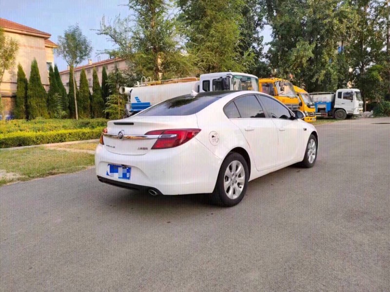 北京16年别克君威7